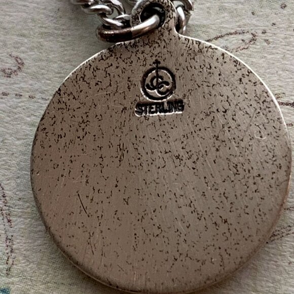 Saint Sebastian Sterling Silver Medal Pendant with chain - Picture 5 of 6